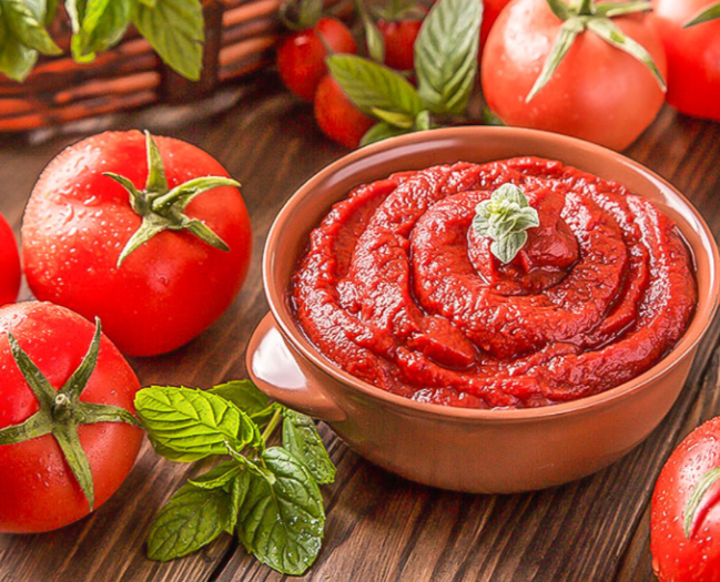 Tomatipasta, piprapasta, paprikapasta